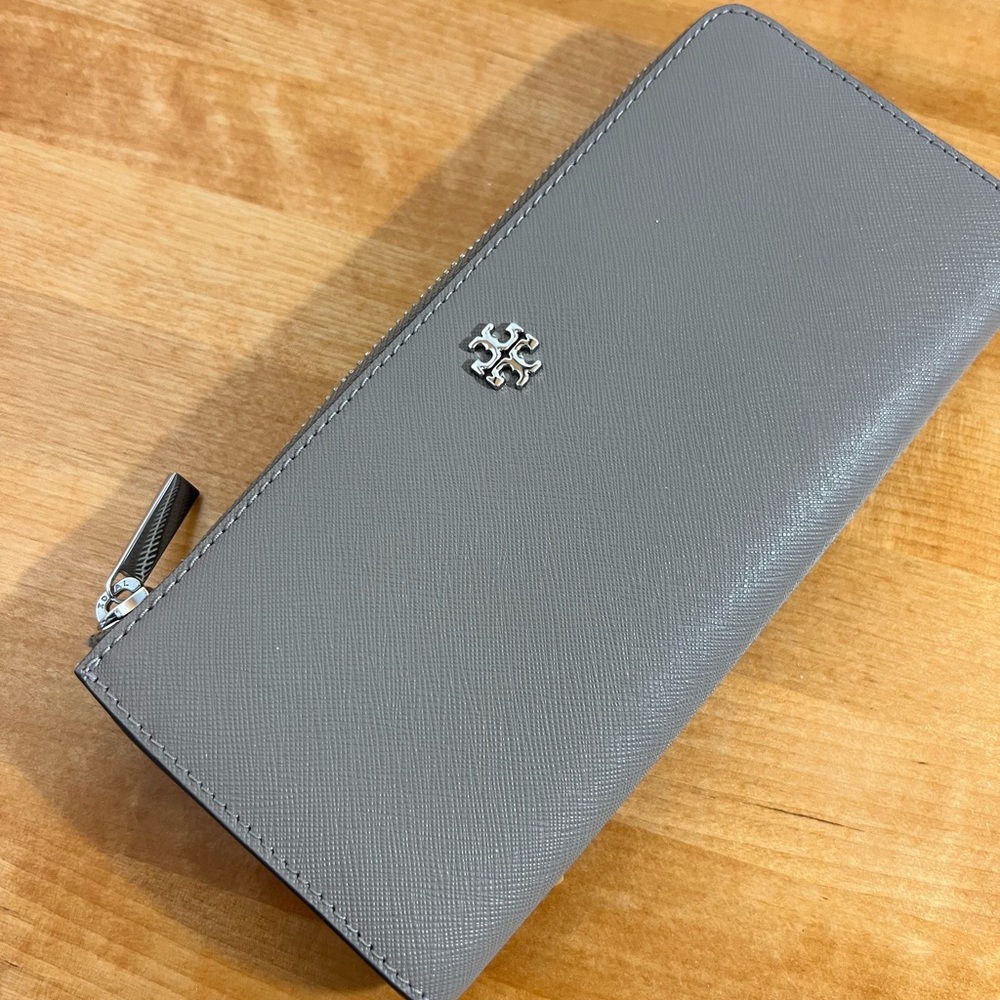 Tory Burch Wallet